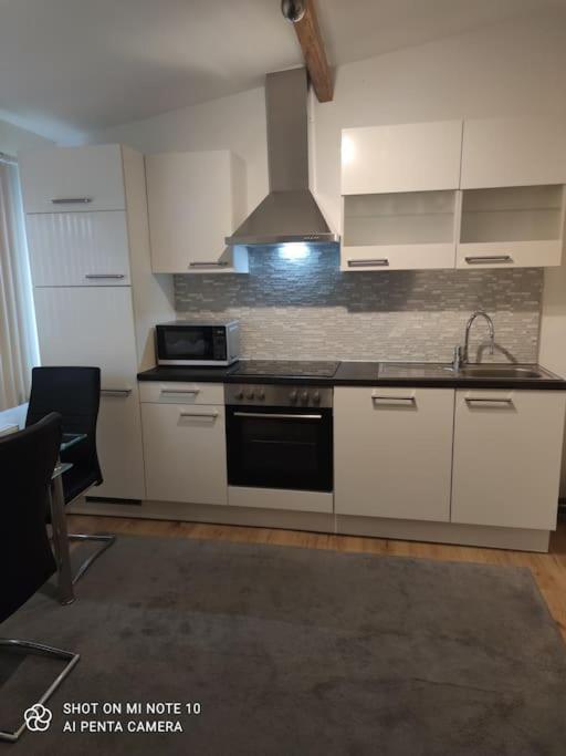 Studio/Huis In Maastricht Te Huur Εξωτερικό φωτογραφία